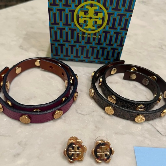 Tory Burch Jewelry - Picture 1 of 2